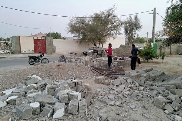 پیامدها و ویرانی های زلزله در جنوب ایران - اسپوتنیک ایران  