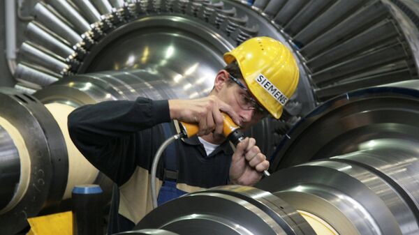 یک توربین گاز در کارخانه زیمنس در آلمان - اسپوتنیک ایران  