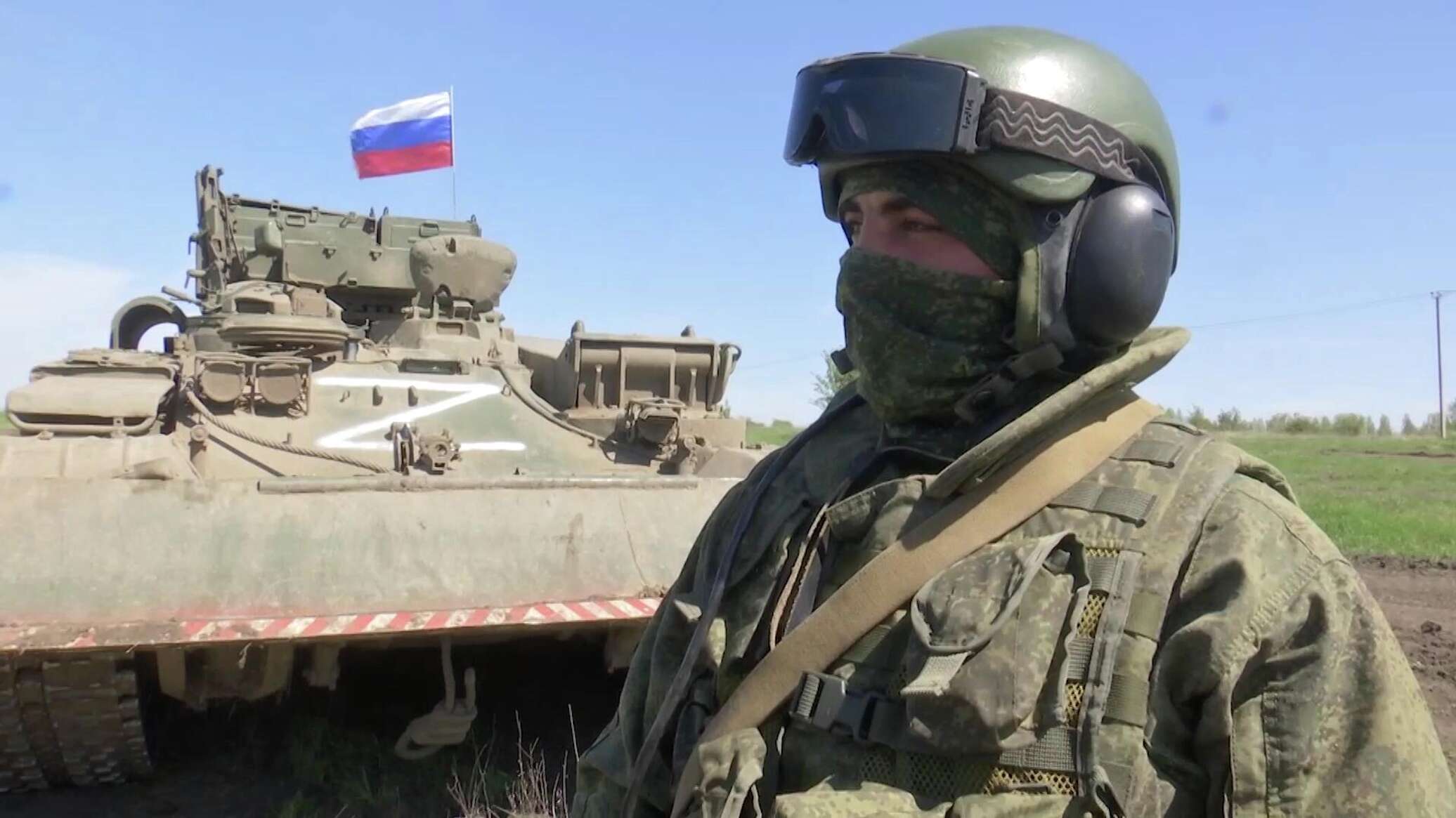 Где сейчас техник. Российские военные. Российские войска на Украине. Военные на Украине российские войска. Российские военные эксперты.