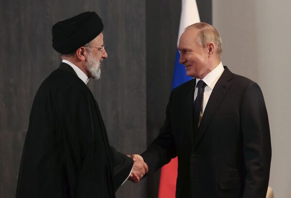 رئیسی و پوتین در نشست سازمان همکاری های شانگهای - اسپوتنیک ایران  