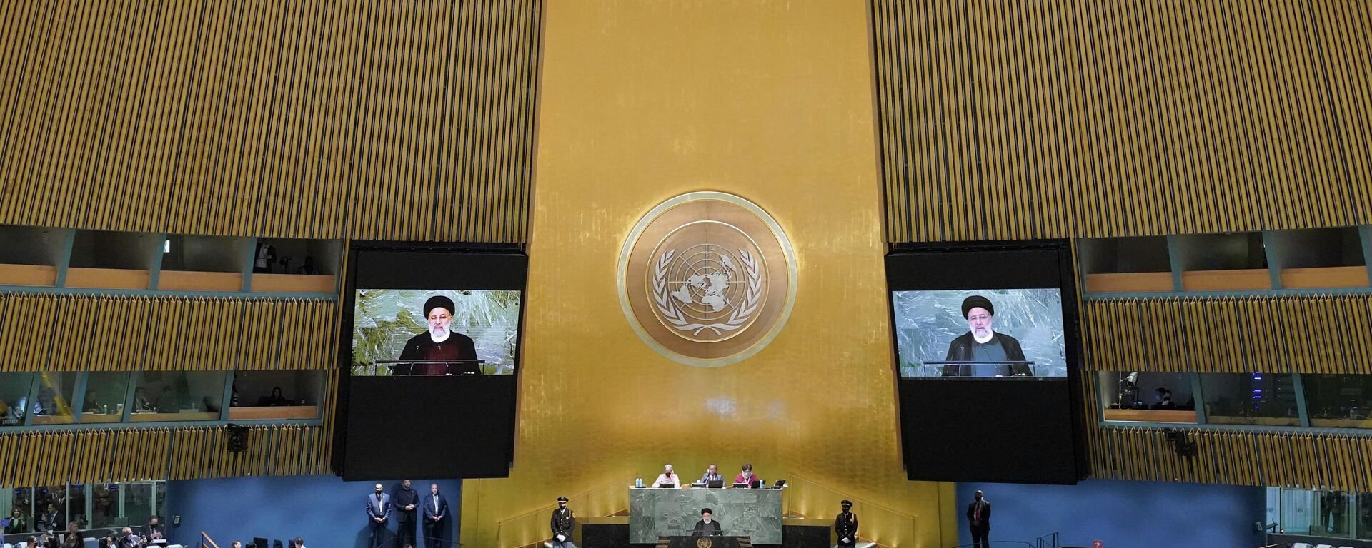 Президент Ирана Эбрахим Раиси во время выступления на 77-й сессии Генеральной Ассамблеи ООН в Нью-Йорке - اسپوتنیک ایران  , 1920, 20.09.2023