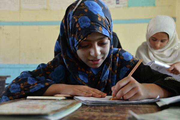 مدرسه دخترانه افغانستانی ها در قندهار - اسپوتنیک ایران  