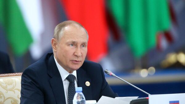 Президент РФ Владимир Путин на VI саммите Совещания по взаимодействию и мерам доверия в Азии, Астана - اسپوتنیک ایران  