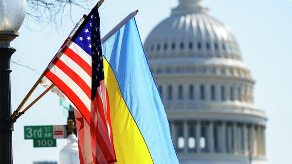Флаги Украины и США у здания Капитолия в Вашингтоне - اسپوتنیک ایران  