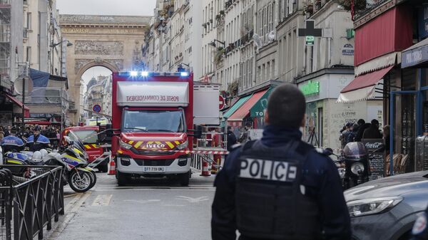 Полиция на месте стрельбы в Париже - اسپوتنیک ایران  