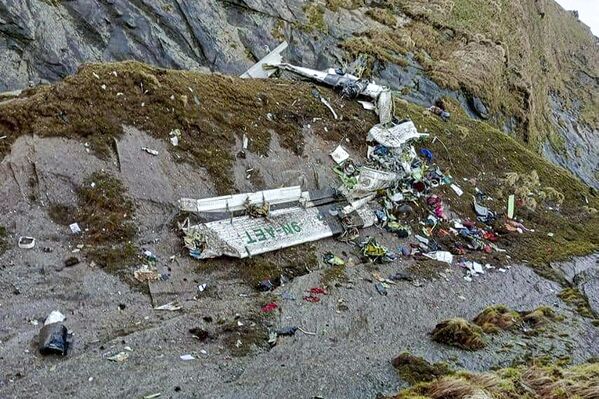 سقوط هواپیمای مسافربری در دامنه کوهی در نپال، 30 مه 2022 - اسپوتنیک ایران  