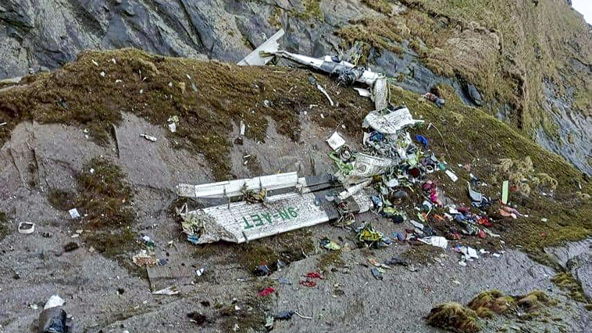Обломки разбившегося самолета Twin Otter в горах Непала, 22 погибших, 30 мая 2022 года - اسپوتنیک ایران  , 1920, 16.01.2023