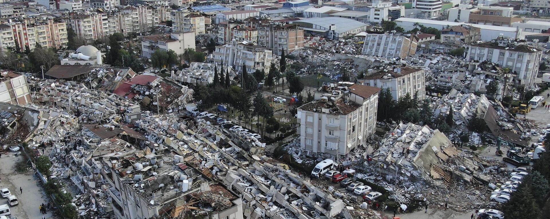 تلفات زلزله در ترکیه از 20 هزار نفر گذشت - اسپوتنیک ایران  , 1920, 09.02.2023