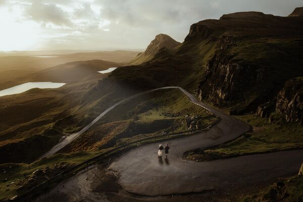 امیلی پیترز از بریتانیا. هنگام طلوع خورشید در جزیره Skye در یک صبح سرد اکتبر. - اسپوتنیک ایران  