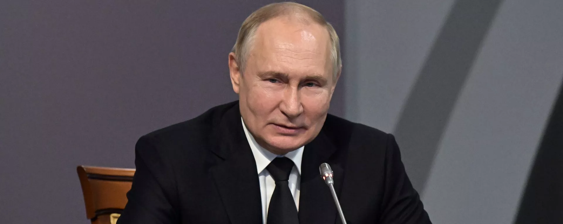 Президент РФ Владимир Путин на встрече с ветеранами Великой Отечественной войны, жителями блокадного Ленинграда и представителями общественных патриотических объединений - اسپوتنیک ایران  , 1920, 21.02.2023