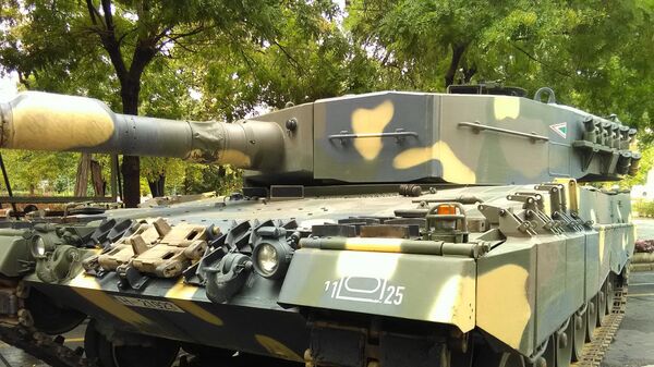 Танк Leopard 2A4. Архивное фото - اسپوتنیک ایران  