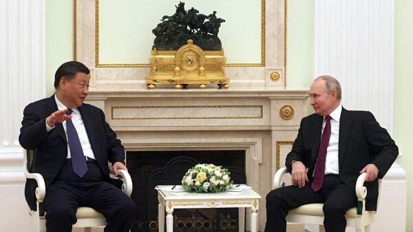 کرملین: پوتین و شی جین پینگ درباره طرح صلح اوکراین صحبت نکردند - اسپوتنیک ایران  