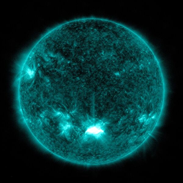 رصدخانه دینامیک خورشیدی ناسا این تصویر را از یک شراره خورشیدی گرفته است. - اسپوتنیک ایران  