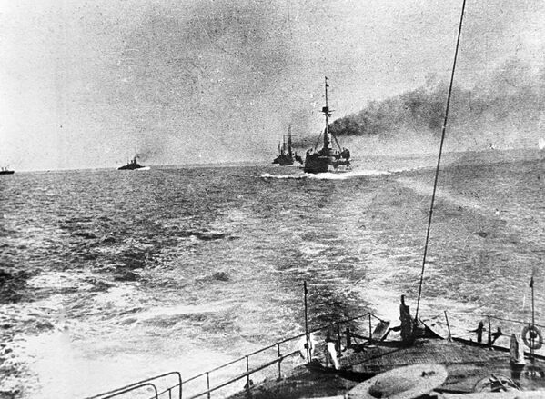 کشتی های ناوگان دریای سیاه روسیه در یک عملیات نظامی در طول جنگ جهانی اول. - اسپوتنیک ایران  
