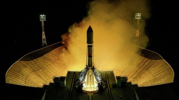 Запуск ракеты-носителя Союз-2.1б с первым спутником группировки Сфера – Скифа-Д на космодроме Восточный - اسپوتنیک ایران  