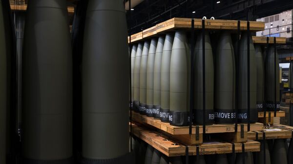 155-мм артиллерийские снаряды M795 на заводе армейских боеприпасов в Пенсильвании, США - اسپوتنیک ایران  