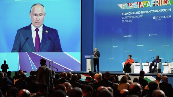 II Cаммит и форум Россия - Африка. Пленарное заседание - اسپوتنیک ایران  