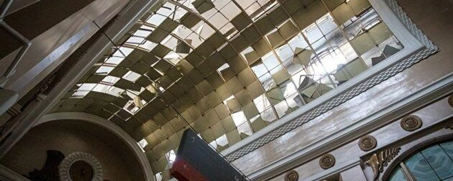 صدمات وارد شده به ایستگاه راه آهن شهر کورسک در اثر حمله پهپادی اوکراین - اسپوتنیک ایران  , 1920, 20.08.2023