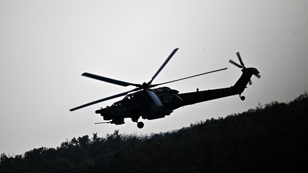 حملات موشکی بالگردهای Mi-28 ارتش روسیه به مواضع نیروهای اوکراینی در جبهه دونتسک - اسپوتنیک ایران  