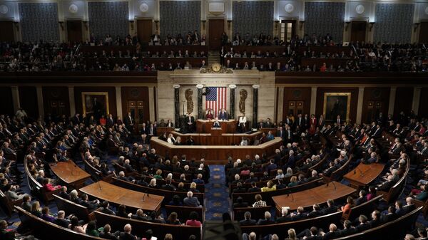 دموکرات ها برای سلاخی جمهوری خواهان شمشیر تیز کردند - اسپوتنیک ایران  