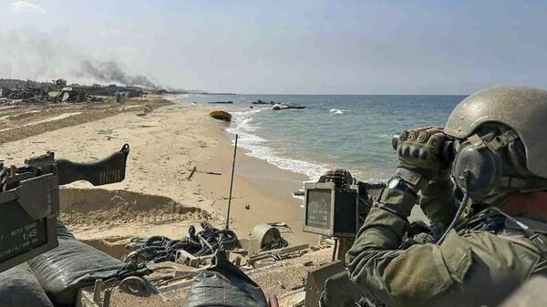 Израильские военные во время наземной операции внутри сектора Газа  - اسپوتنیک ایران  