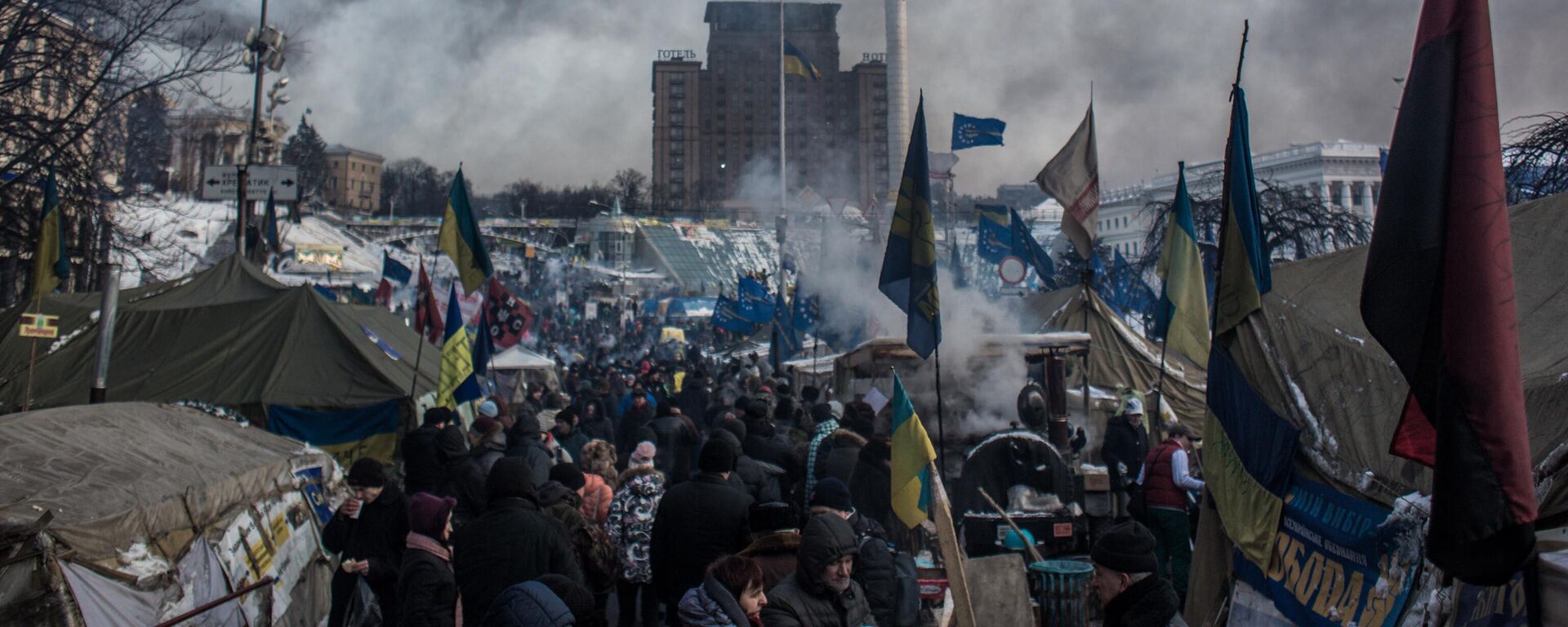 Лагерь митингующих на площади Независимости в Киеве, 2014 год - اسپوتنیک ایران  , 1920, 21.02.2024