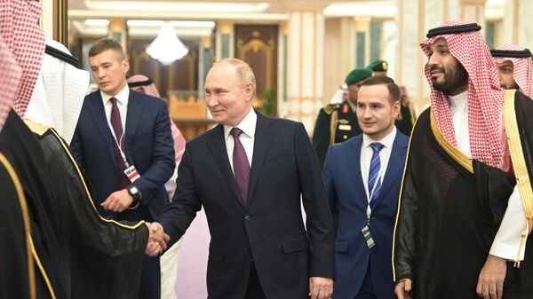 پوتین: هیچ چیز مانع همکاری روسیه و عربستان نخواهد شد - اسپوتنیک ایران  