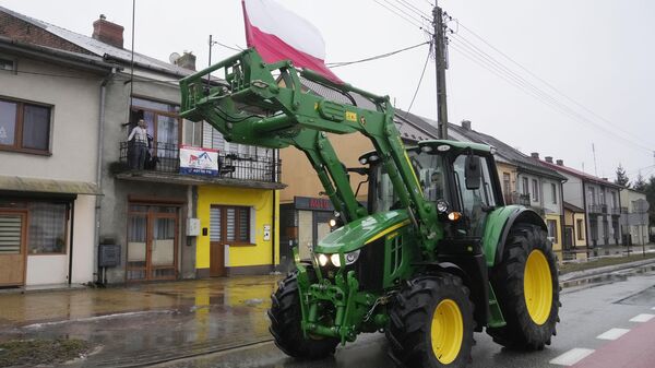تظاهرات اعتراضی کشاورزان لهستان - اسپوتنیک ایران  