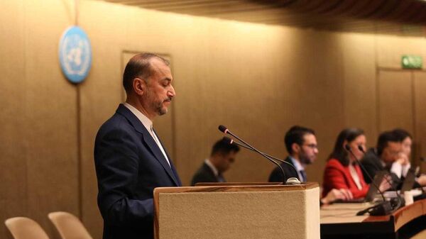 سخنرانی وزیر ایران در کنفرانس خلع سلاح - ژنو  - اسپوتنیک ایران  