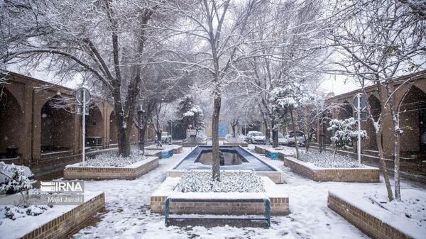 بارش برف و باران در 22 استان ایران - اسپوتنیک ایران  