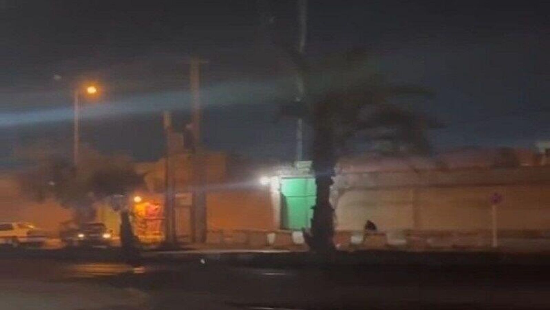 کشته شدن 3 نفر از نیروهای امنیتی ایران در حمله تروریستها در چابهار و راسک - اسپوتنیک ایران  , 1920, 04.04.2024