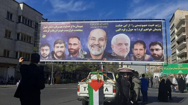 Жители иранской столицы принимают участие в шествии на День Аль-Кудс - اسپوتنیک ایران  