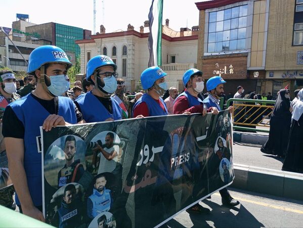 صبح امروز مردم تهران در مراسم راهپیمایی روز قدس 1403 شرکت کردند. - اسپوتنیک ایران  