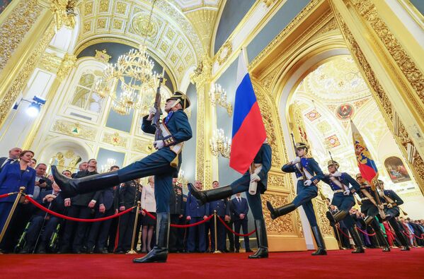 مراسم تحلیف ولادیمیر پوتین، رئیس جمهور منتخب روسیه روز 7 ماه مه سال 2024 میلادی در کاخ کرملین برگزار شد. - اسپوتنیک ایران  