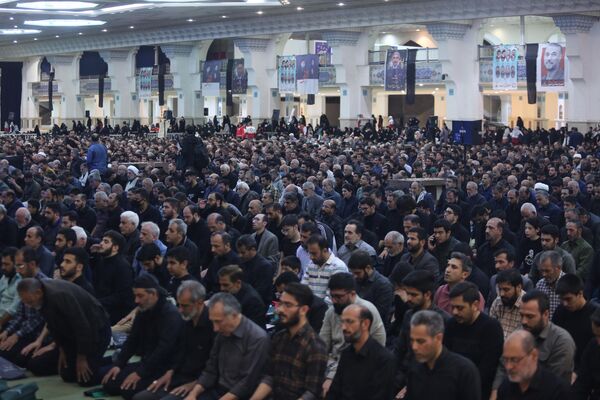 مراسم تشییع پیکر ابراهیم رئیسی، رئیس جمهور ایران در تصاویر - اسپوتنیک ایران  