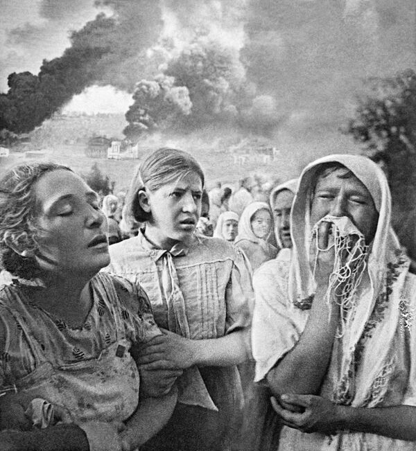 جنگ بزرگ میهنی 1941-1945. 23 ژوئن 1941 در کی یف. منطقه گروشکی - اسپوتنیک ایران  