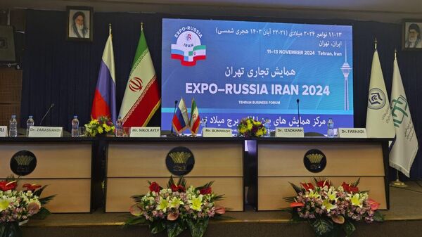 افتتاح همایش تجاری ایران روسیه در تهران - اسپوتنیک ایران  