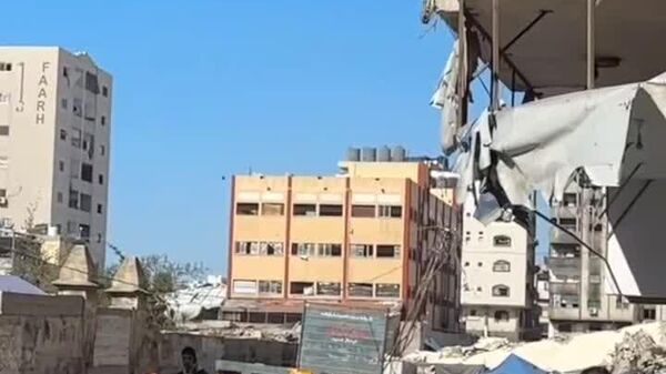 جنگنده های رژیم اسرائیل یک ساختمان مسکونی در مرکز شهر غزه را هدف قرار دادند - اسپوتنیک ایران  