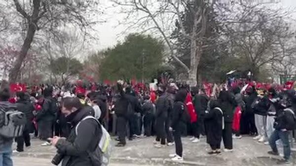 ادامه اعتراضات در مرکز استانبول - اسپوتنیک ایران  