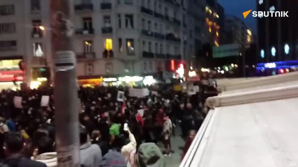 اعتراضات در استانبول ترکیه پس از دستگیری شهردار اکرم امام اوغلو، برای چندمین روز ادامه دارد - اسپوتنیک ایران  