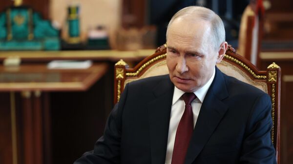 Vladimir Putin declares Easter truce - اسپوتنیک ایران  
