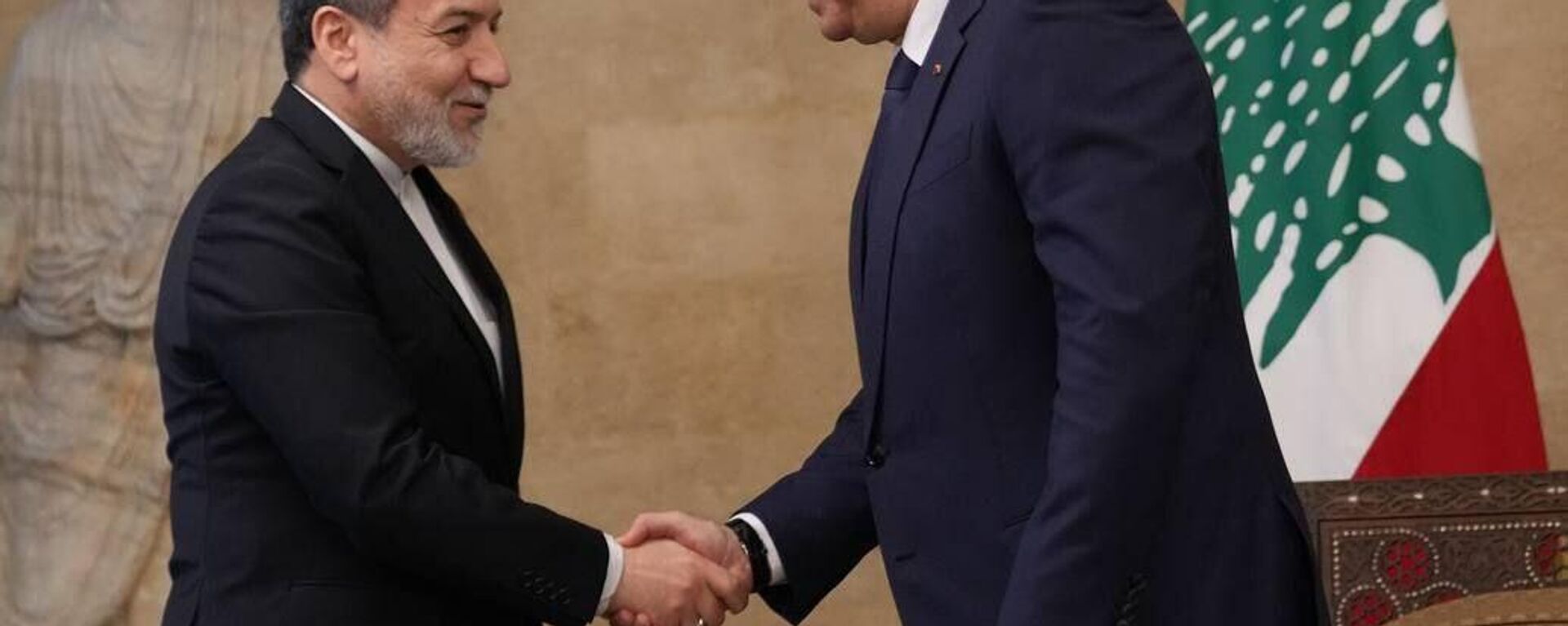 جوزف عون، رئیس جمهور لبنان، با عباس عراقچی، وزیر امور خارجه ایران، در بیروت دیدار و گفتگو کرد - اسپوتنیک ایران  , 1920, 03.06.2025