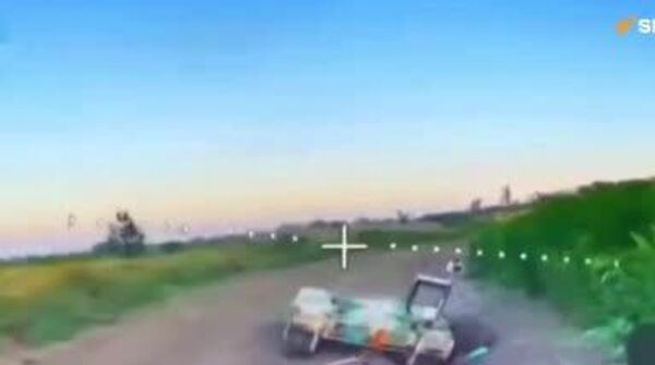 ارتش روسیه در حال تخریب سکوهای حامل آذوقه و مهمات نیروهای اوکراینی - اسپوتنیک ایران  