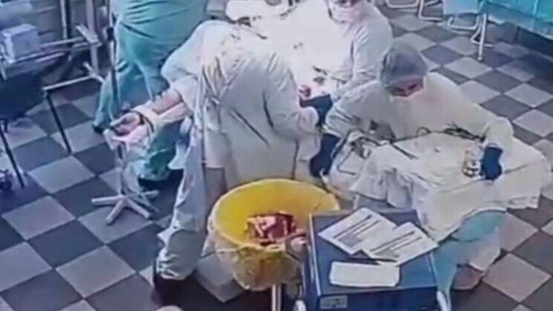 در غرب از اقدام پزشکان روسیه در طول زلزله کامچاتکا تحسین شد در غرب از اقدام پزشکان روسیه در طول زلزله کامچاتکا تحسین شد - اسپوتنیک ایران , 1920, 30.07.2025