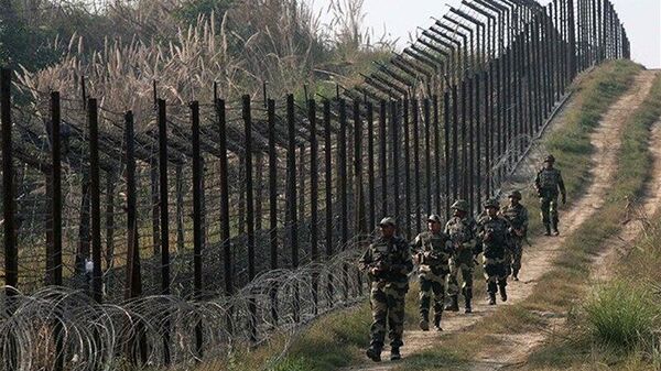 پاکستان آتش‌بس در خط کنترل با هند در جامو و کشمیر را نقض کرد - اسپوتنیک ایران  