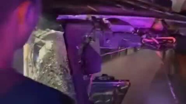 یک پهپاد اسرائیلی خودرویی را در جاده ای در روستای بریتال در لبنان هدف قرار داد - اسپوتنیک ایران  