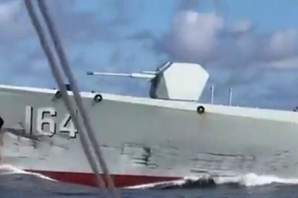 برخورد دو‌ کشتی نظامی چینی با هم هنگام تعقیب یک‌ کشتی فیلیپینی - اسپوتنیک ایران  
