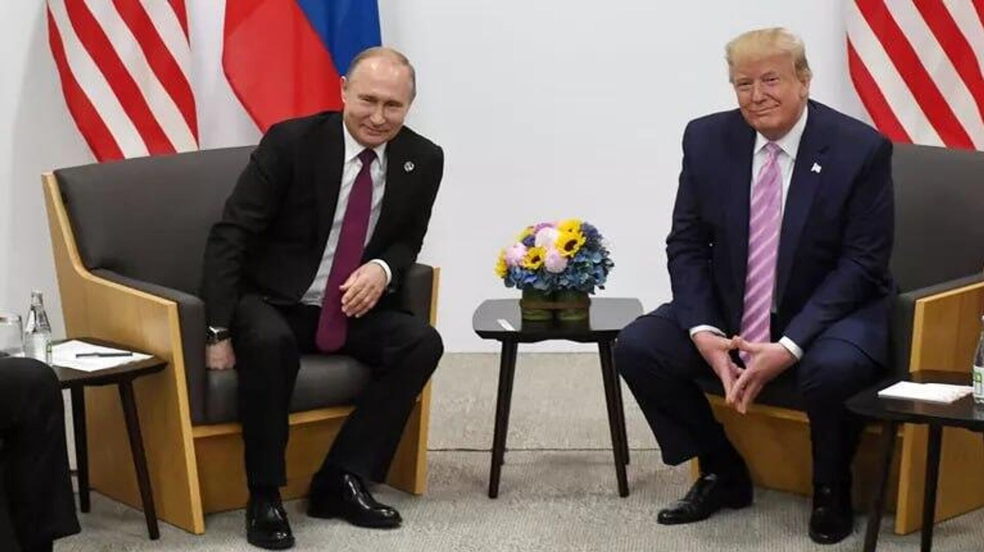 پوتین و ترامپ ممکن است در یک پایگاه نظامی در انکوریج مذاکره کنند پوتین و ترامپ ممکن است در یک پایگاه نظامی در انکوریج مذاکره کنند - اسپوتنیک ایران , 1920, 13.08.2025