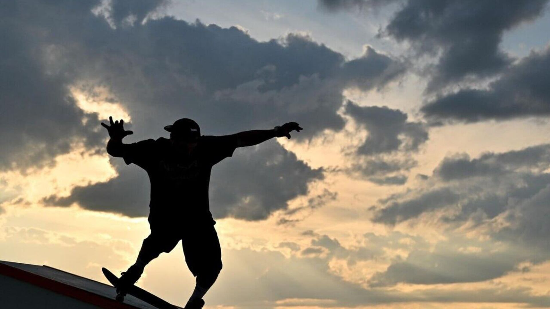 اسطورههای اسکیتبرد برای شرکت در گرند اسکیت تور 2025 به مسکو هجوم میآورند اسطورههای اسکیتبرد برای شرکت در گرند اسکیت تور 2025 به مسکو هجوم میآورند - اسپوتنیک ایران , 1920, 13.08.2025