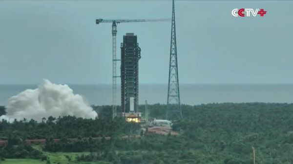 چین گامی کلیدی به سوی فضای پیمای سرنشین‌دار برای فرود در ماه برداشت - اسپوتنیک ایران  